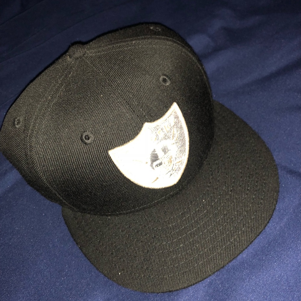 Raiders snap back hat